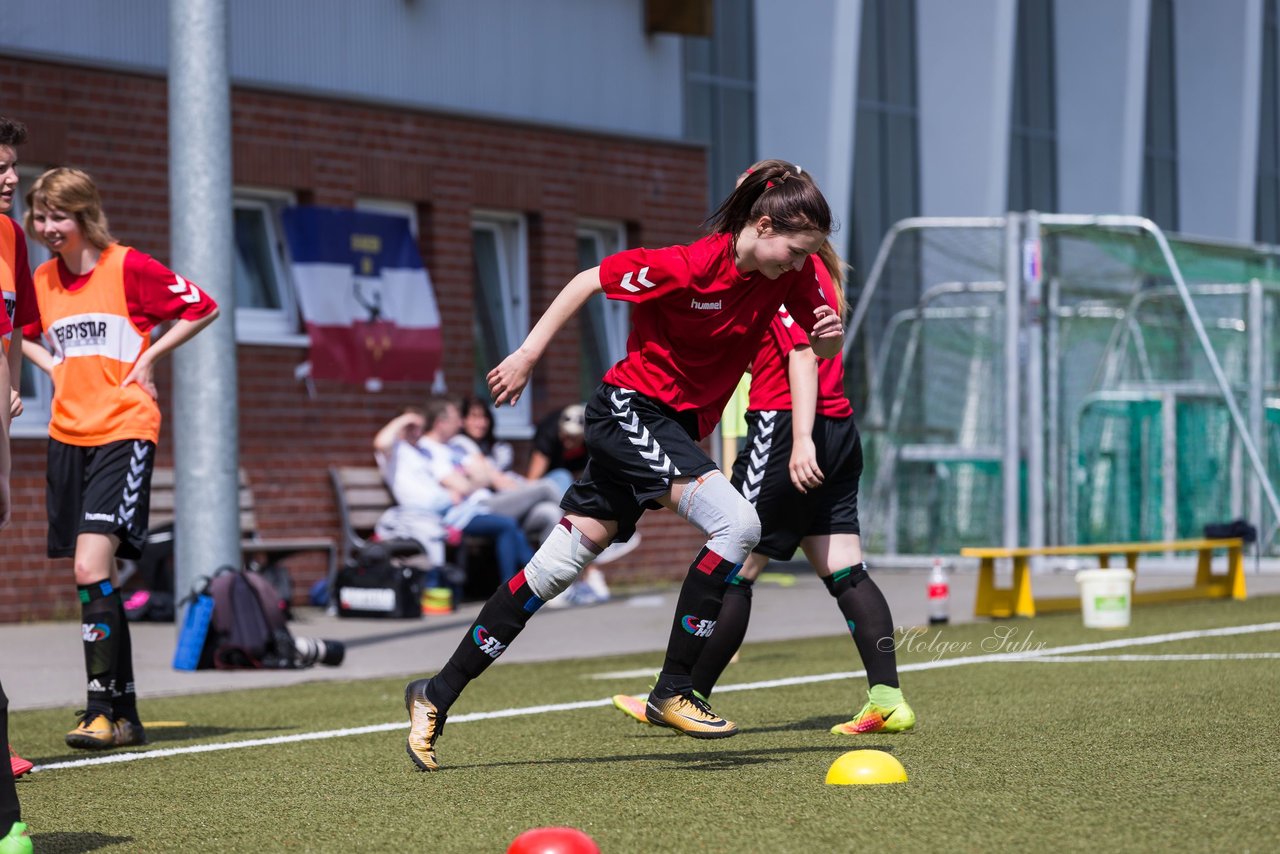 Bild 75 - B-Juniorinnen Pokalfinale SV Henstedt Ulzburg - SG Holstein Sued : 2:0